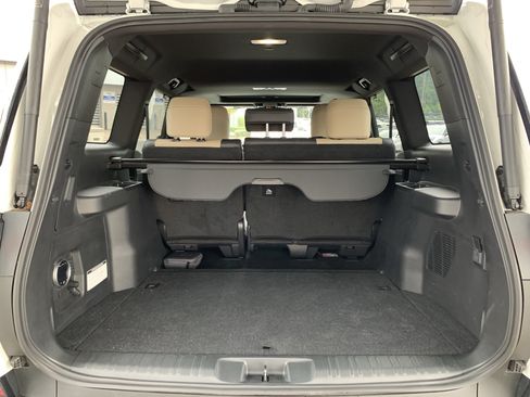 Used 2026 Lexus GX 550 AWD/4WD image 34