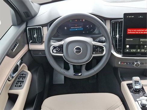 New 2026 Volvo XC90 B6 Plus w/ Protection Package Premier image 5