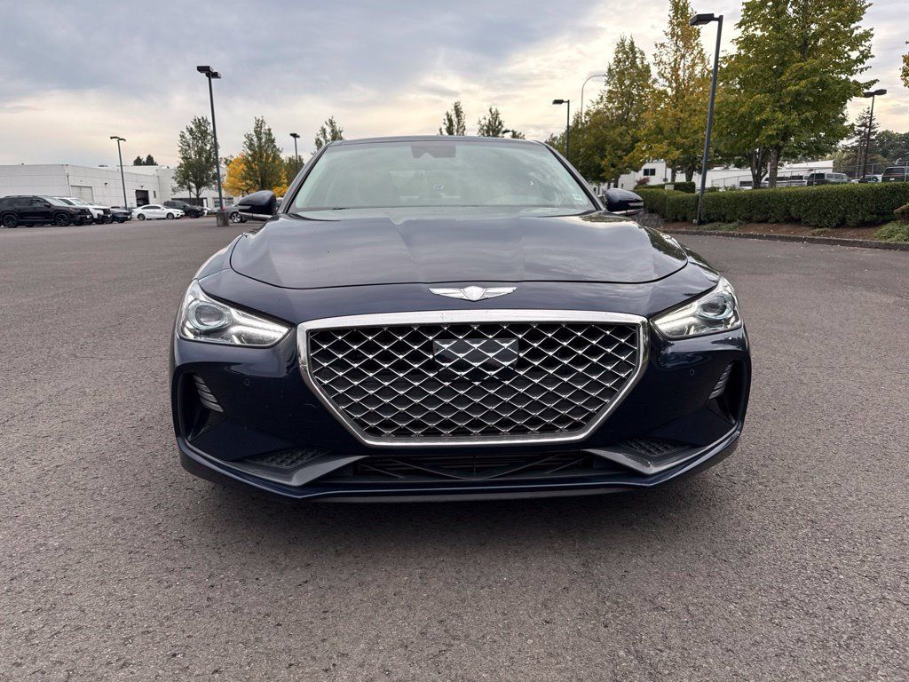 Used 2019 Genesis G70 2.0T Advanced w/ Elite Package RWD image 2