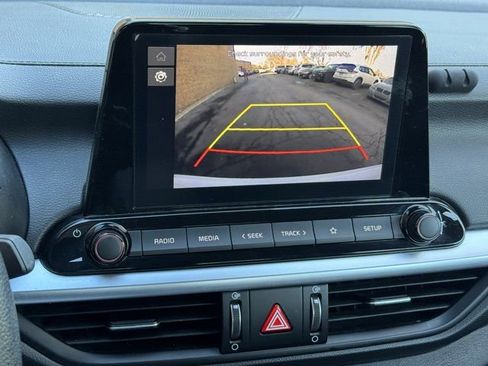 Used 2022 Kia Forte LXS image 21