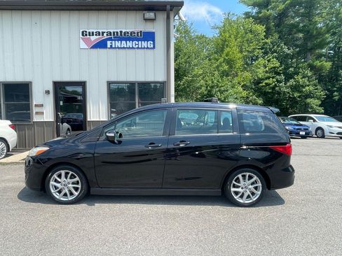 Used 2014 MAZDA MAZDA5 Touring w/ Moonroof & Audio Package FWD image 7