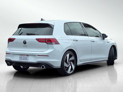 Used 2022 Volkswagen GTI SE FWD image 4
