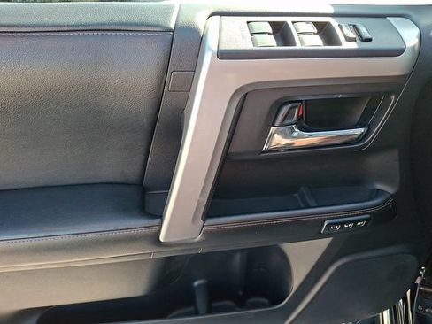 Used 2014 Toyota 4Runner Limited AWD/4WD image 12