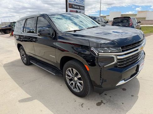 Used 2024 Chevrolet Tahoe LT w/ LT Signature Plus Package AWD/4WD image 5