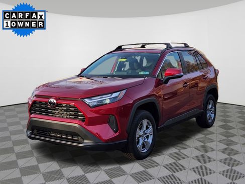 Used 2025 Toyota RAV4 XLE image 2