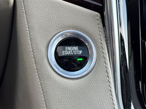 Used 2016 Cadillac Escalade Premium image 30