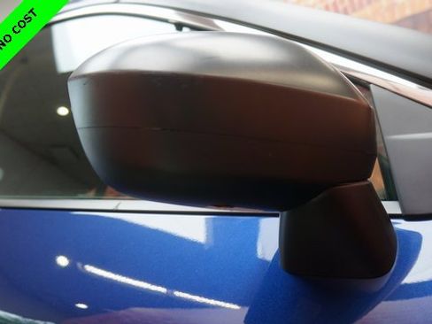 Used 2022 Nissan Rogue S image 86