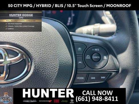 Used 2025 Toyota Corolla SE w/ SE Premium Package FWD image 29