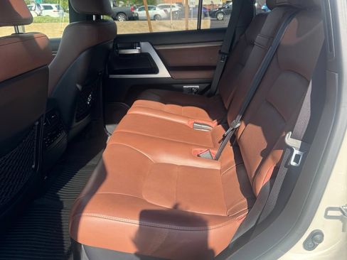 Used 2020 Toyota Land Cruiser AWD/4WD image 5