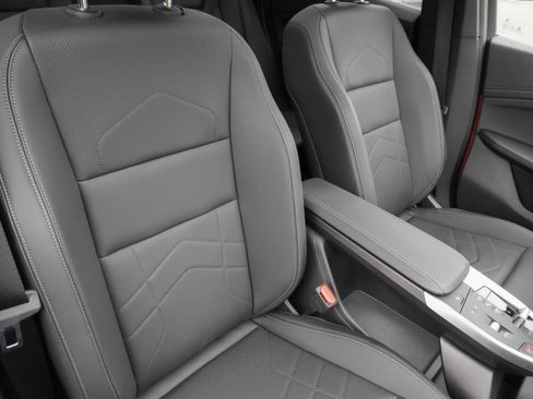 Certified 2025 BMW X1 xDrive28i image 14