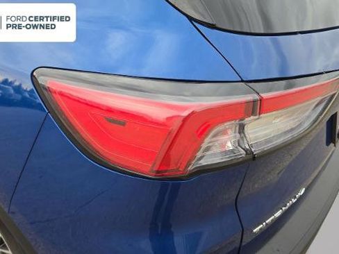 Certified 2022 Ford Escape Titanium w/ Titanium Premium Package FWD image 29