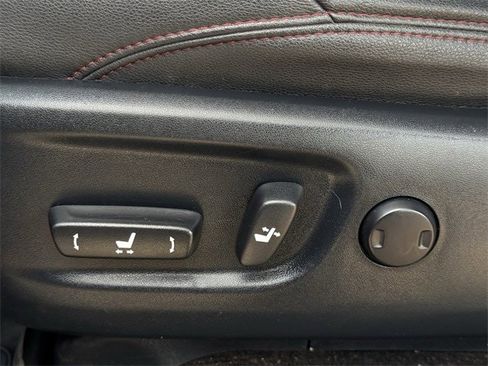 Used 2019 Toyota 4Runner TRD Off-Road Premium image 28