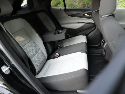 Used 2024 Chevrolet Equinox LS w/ LS Convenience Package FWD image 25