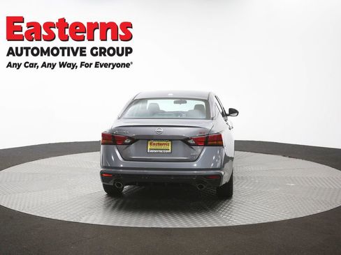 Used 2023 Nissan Altima 2.5 SR AWD/4WD image 37
