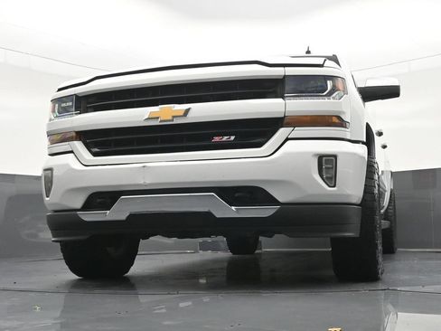 Used 2018 Chevrolet Silverado 1500 LT w/ All Star Edition AWD/4WD image 32