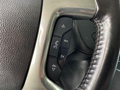 Used 2019 Chevrolet Express 3500 w/ Driver Convenience Package RWD image 13