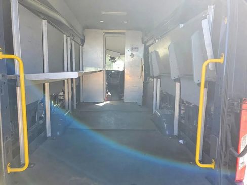 Used 2020 Ford Transit 250 148 High Roof Extended RWD image 5