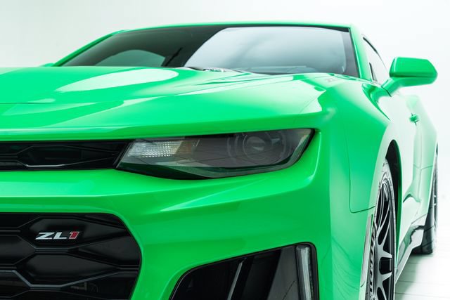 Used 2017 Chevrolet Camaro ZL1 RWD image 11