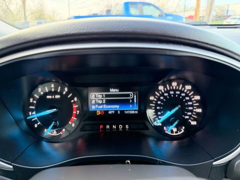 Used 2014 Ford Fusion SE image 12