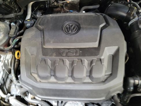 Used 2020 Volkswagen Tiguan S FWD image 30