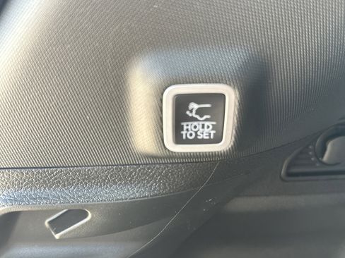 New 2026 Jeep Grand Cherokee Laredo X image 11