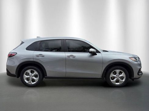 Used 2024 Honda HR-V LX image 8