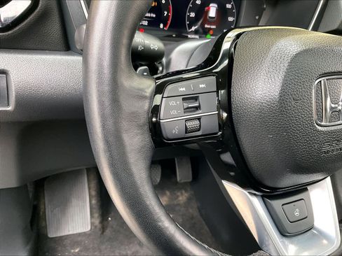 Used 2024 Honda Pilot Elite image 24