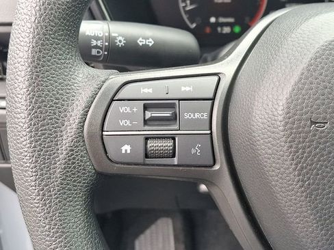 Certified 2025 Honda CR-V EX image 18
