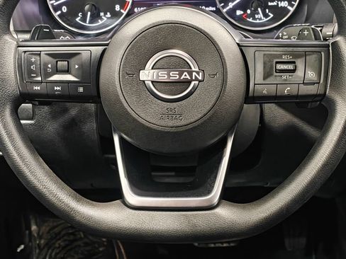 Used 2024 Nissan Rogue S AWD/4WD image 5