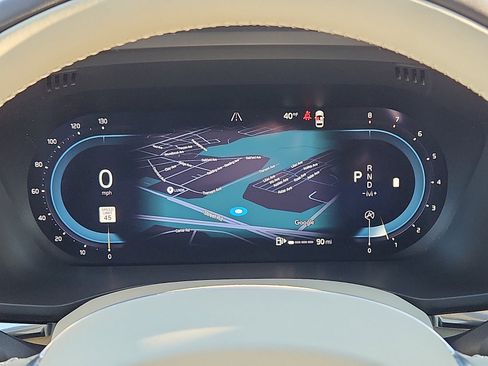 Certified 2023 Volvo XC60 B5 Plus w/ Climate Package image 22