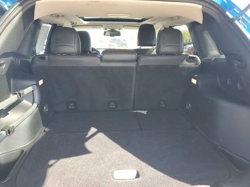 Used 2018 Jeep Cherokee Trailhawk w/ Comfort & Convenience Group AWD/4WD image 7