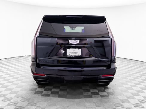 New 2026 Cadillac Escalade ESV Platinum Sport w/ LPO, ONYX Package AWD/4WD image 4
