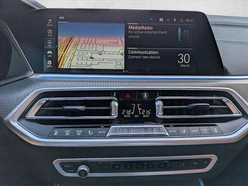 Used 2022 BMW X5 xDrive45e w/ M Sport Package image 14