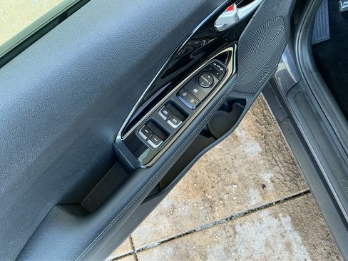 Used 2018 Kia Niro EX w/ Option Group 020 image 15