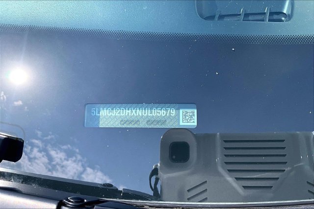 Used 2022 Lincoln Corsair Reserve w/ Equipment Group 201A AWD/4WD image 19