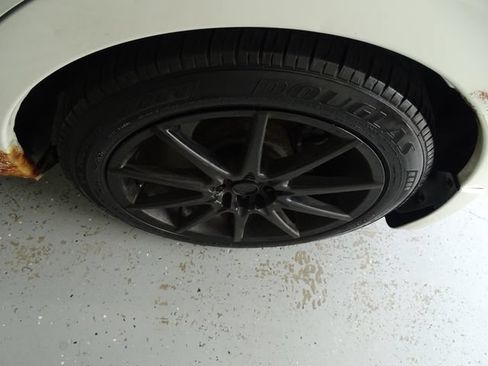 Used 2013 Subaru Impreza 2.0i AWD/4WD image 19