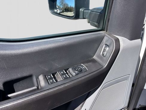 Used 2023 Ford F250 XL w/ Snow Plow Prep Package AWD/4WD image 14