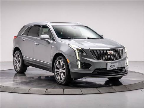Used 2023 Cadillac XT5 Premium Luxury FWD image 7