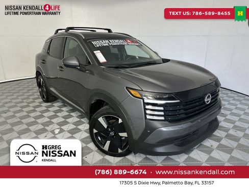 Used 2025 Nissan Kicks SR FWD image 1