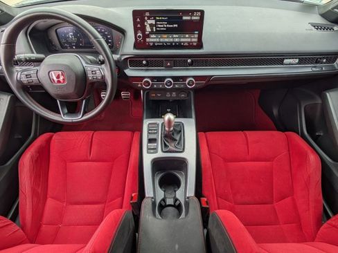 Used 2024 Honda Civic Type R image 13