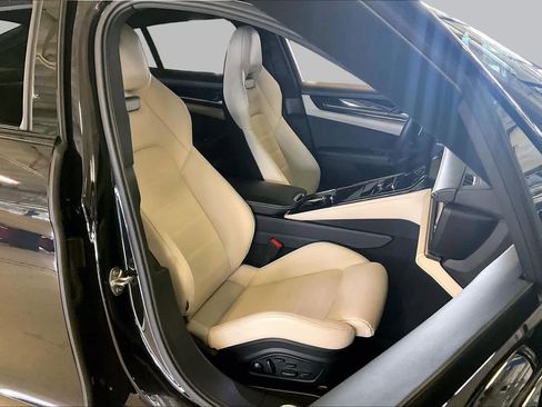 Used 2024 Porsche Panamera 4 AWD/4WD image 8