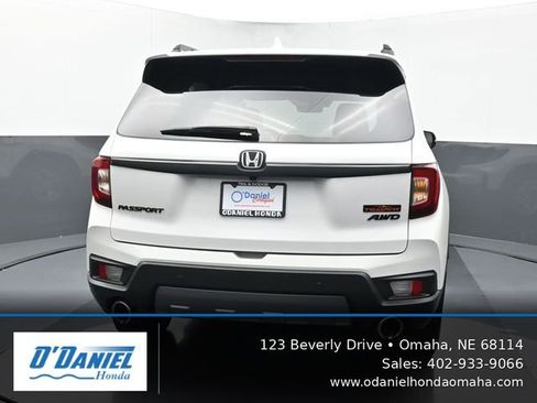 Used 2023 Honda Passport TrailSport image 5