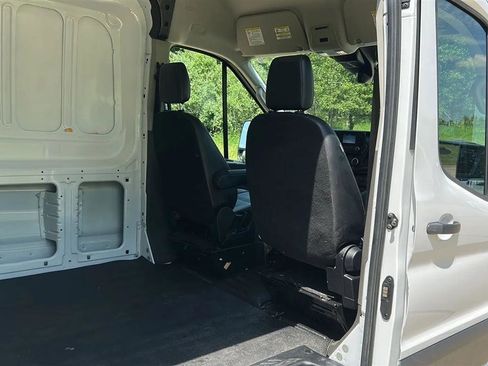 Used 2024 Ford Transit 250 148 High Roof RWD image 50