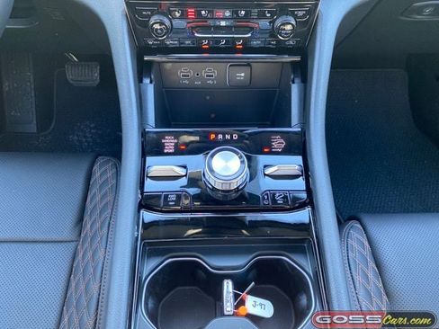 New 2025 Jeep Grand Cherokee Summit w/ Obsidian Package image 13