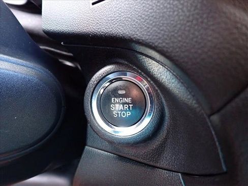 Certified 2023 Subaru Ascent Premium w/ Convenience Package image 18