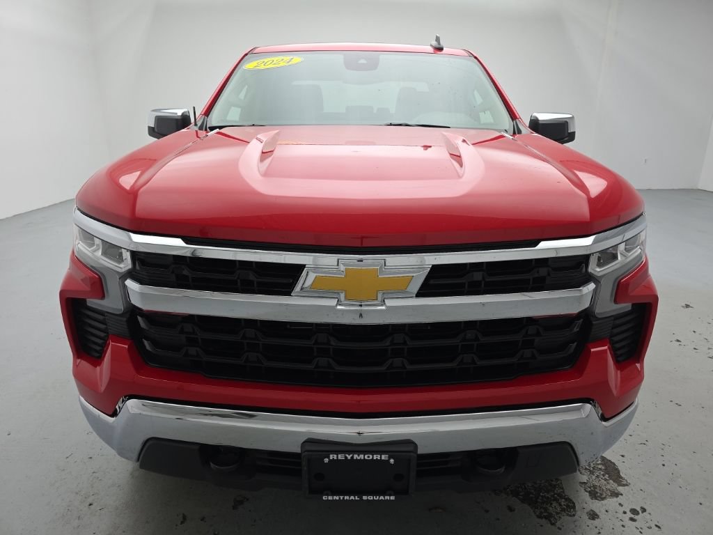 Used 2024 Chevrolet Silverado 1500 LT AWD/4WD image 5