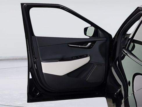 Used 2024 Kia EV6 GT-Line image 14