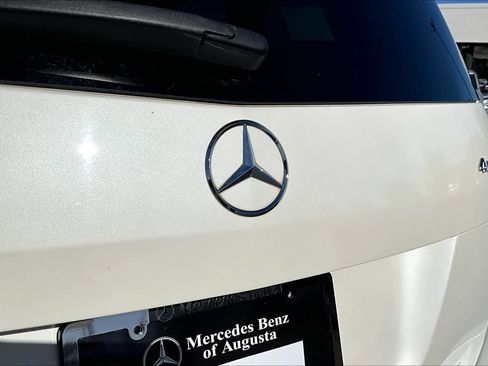 Used 2015 Mercedes-Benz GLK 350 4MATIC image 30