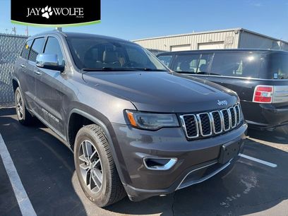 Used 2017 Jeep Grand Cherokee Limited w/ Luxury Group II