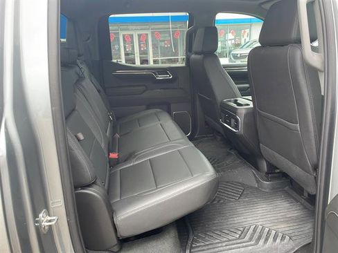 Used 2023 Chevrolet Silverado 1500 LTZ AWD/4WD image 11